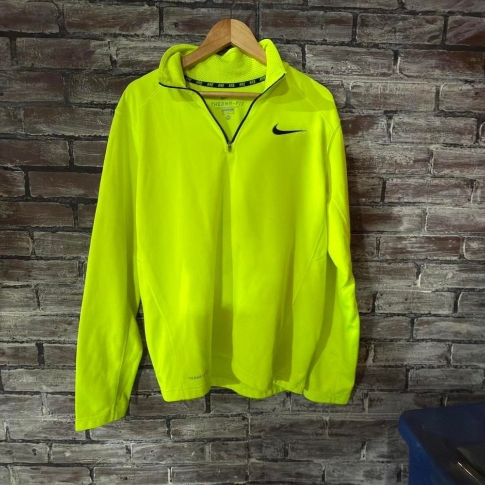 Nike Therma Fit Pullover Mens M Neon Yellow Quarter Zip Athletic Top
